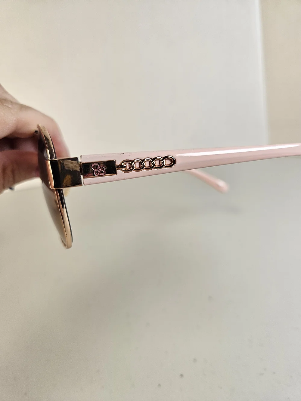 Jessica Simpson Gold Frame Brown to Pink Gradient Aviator Sunglasses